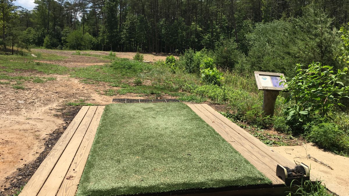 Hole 1 (old long tee pad)