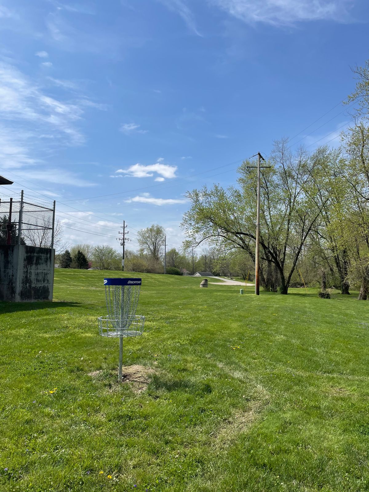 Hole 8 pin looking back