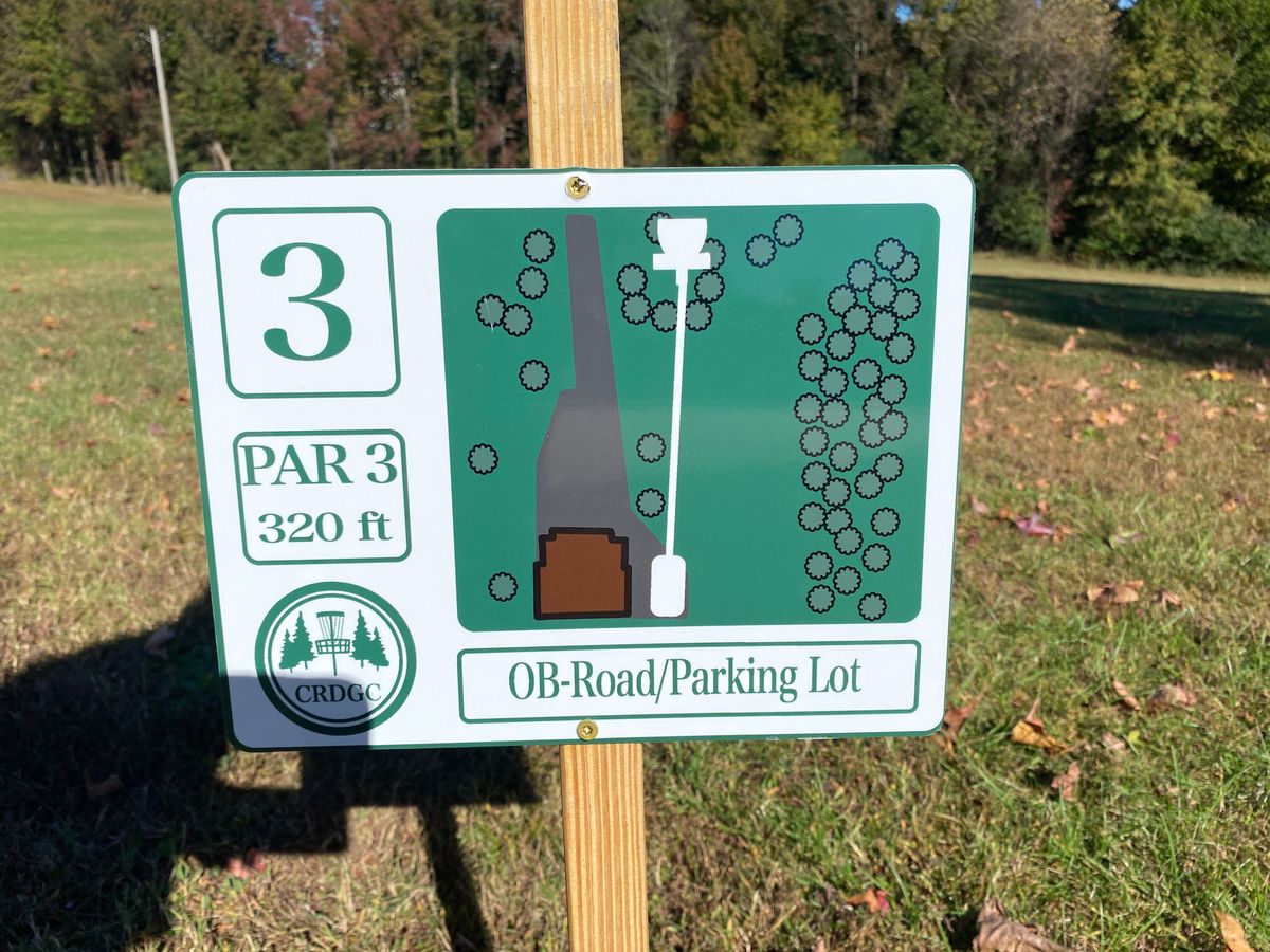 Hole 3 sign (white)
