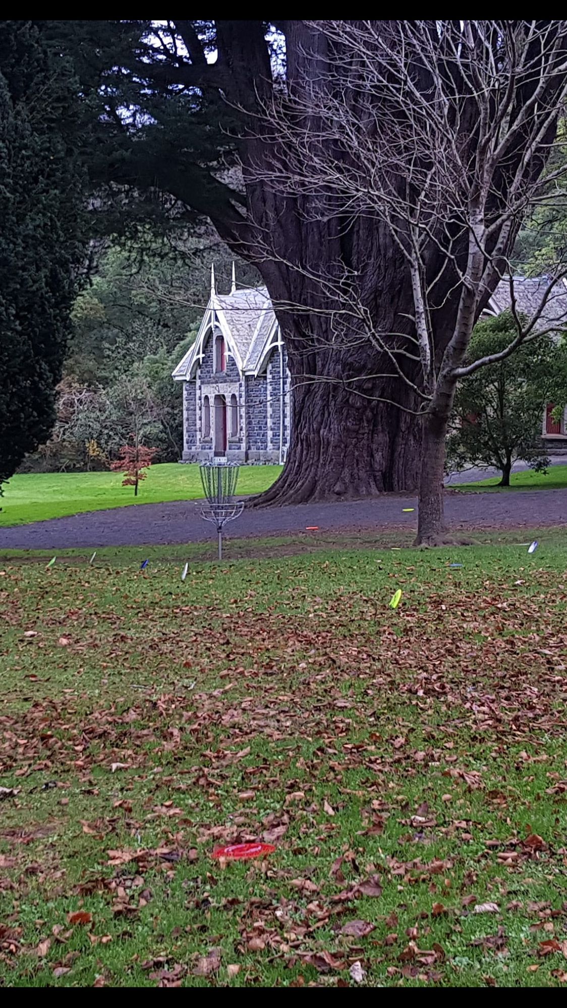 Hole 1 with the Chingford Stables in the background