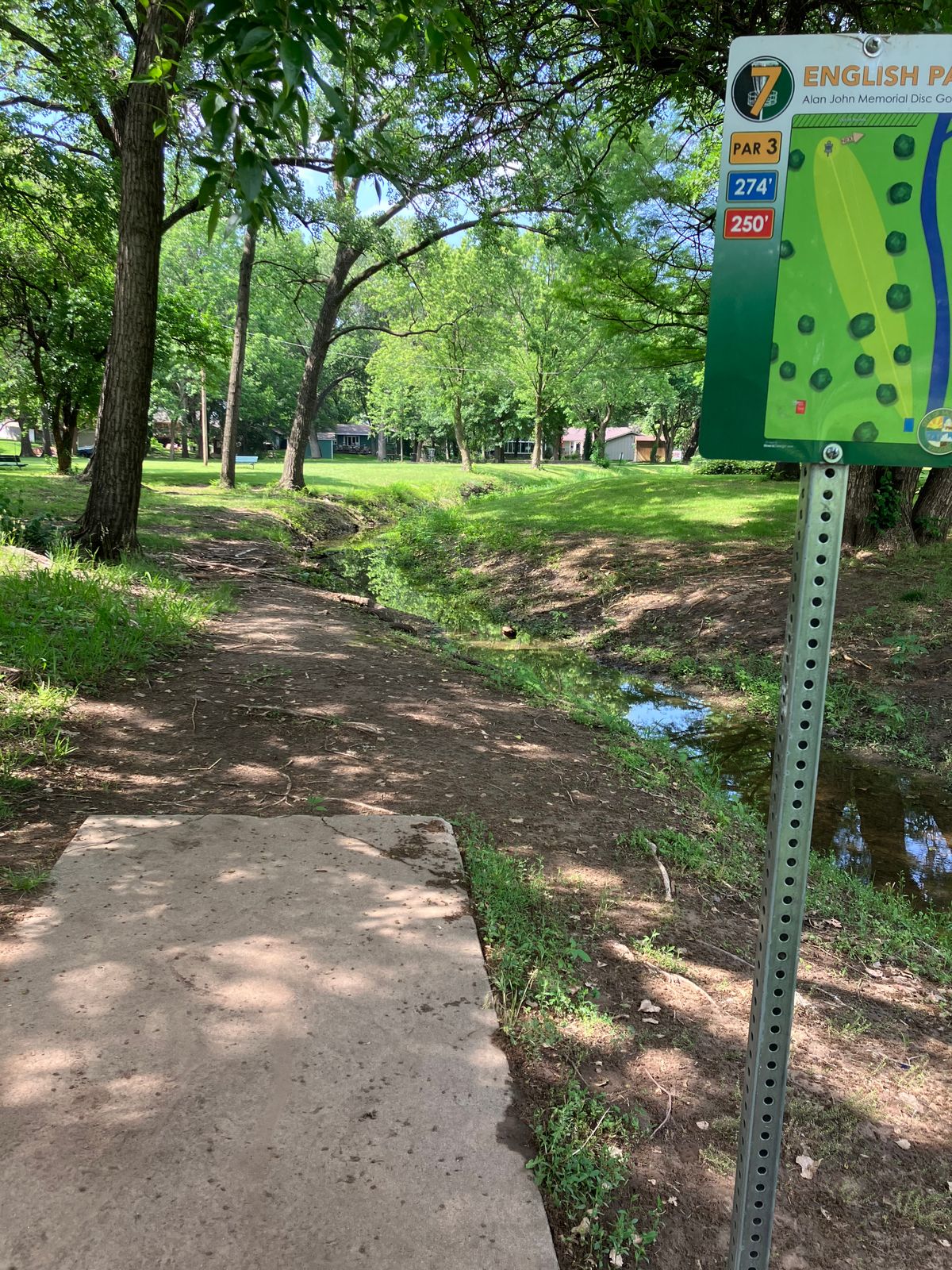 Hole 7 tee.