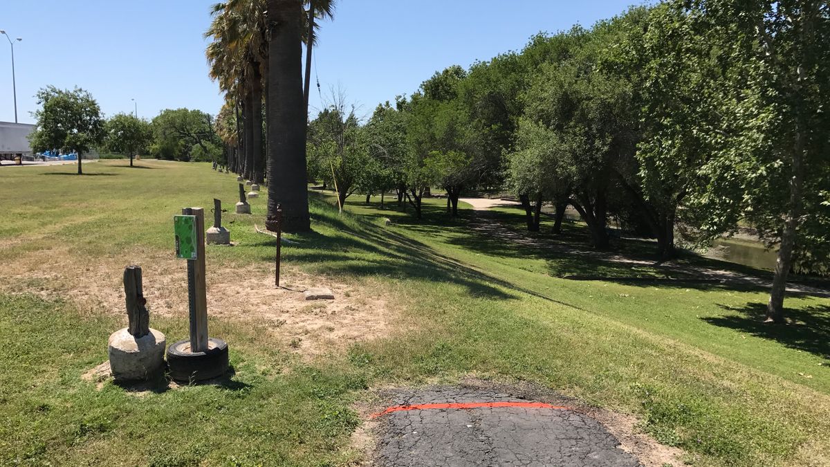 Hole 8