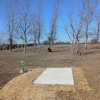 Tee 9 red (short) looking north