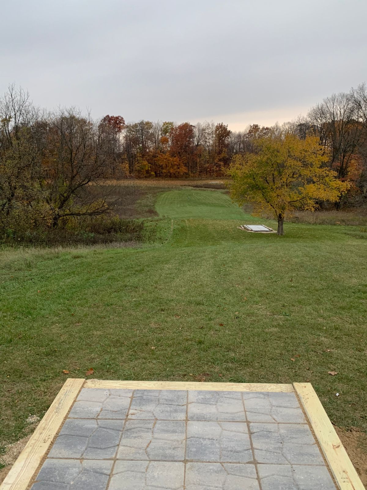 Hole 8 Long Tee