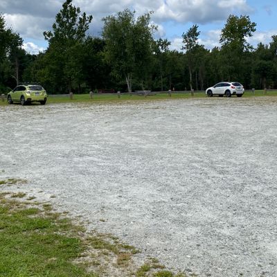 Lawrence Road Park parking