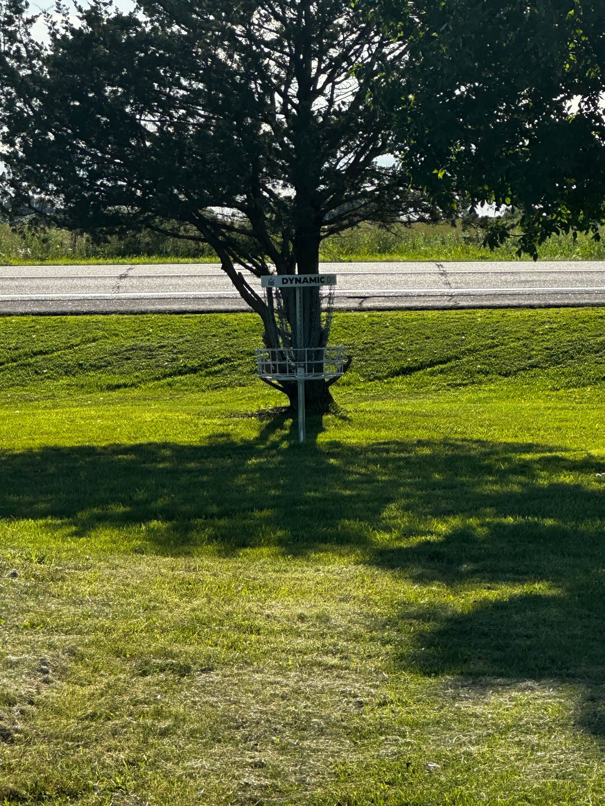Hole 8 pin