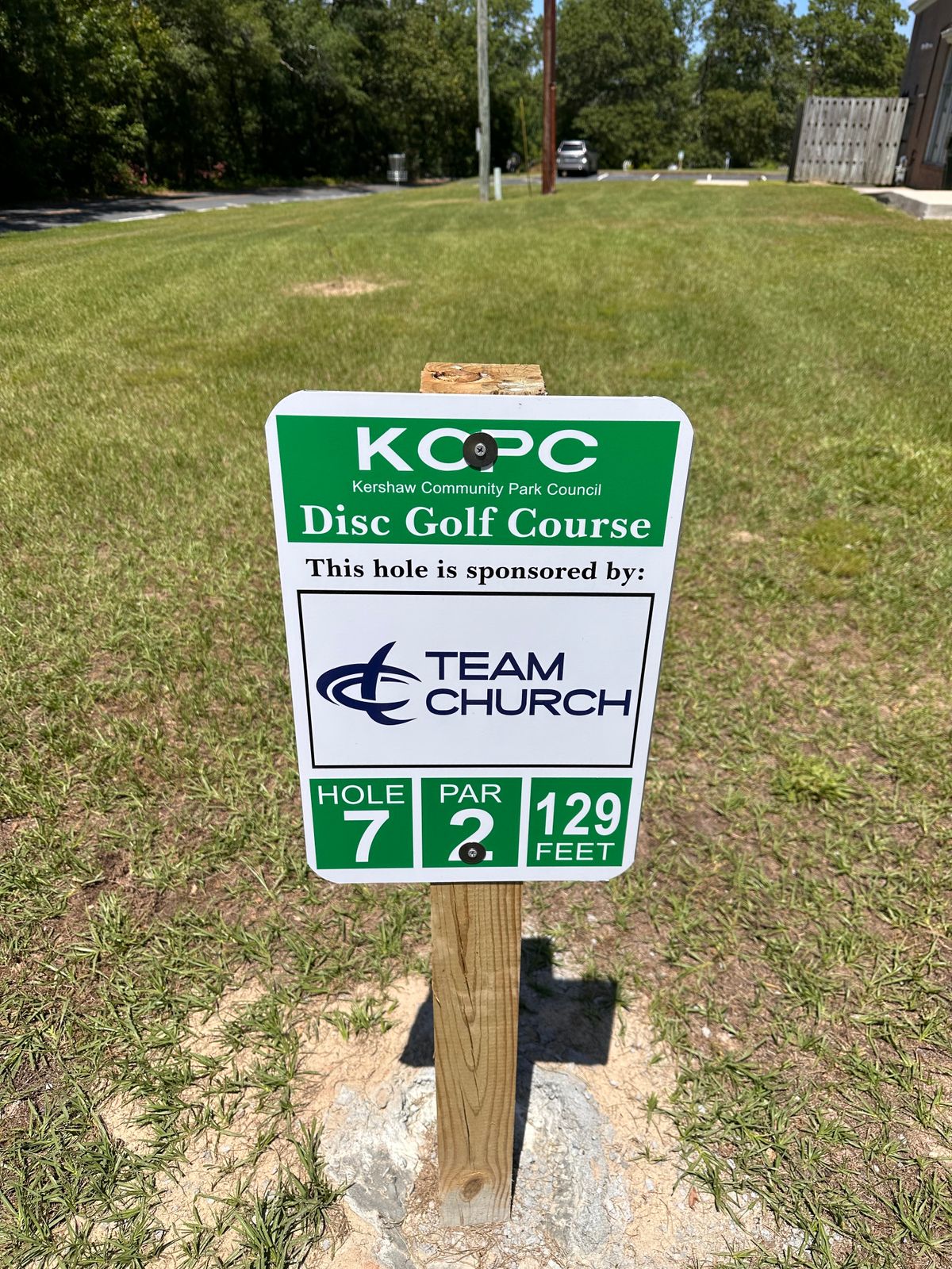 #7 Tee