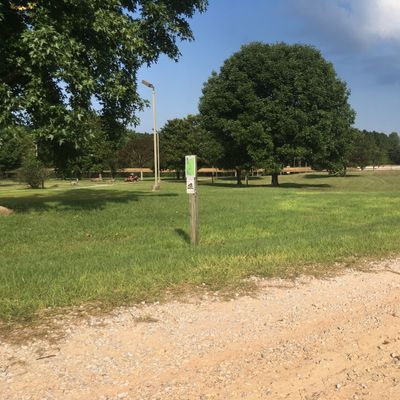 Hole 8 tee