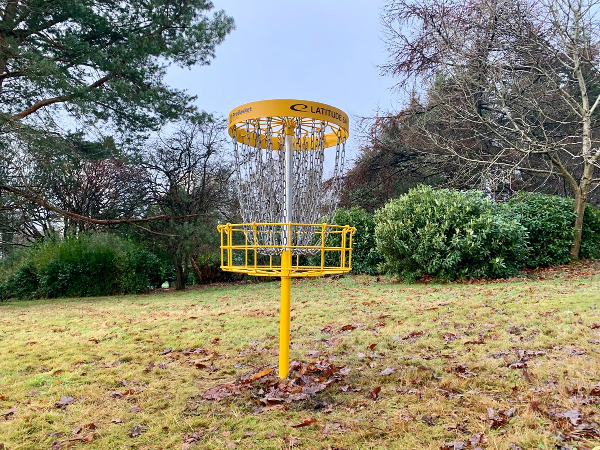New Basket installed at Hole 17