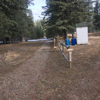 Hole 1: there is a mando left post on the first fence near the women’s washroom.