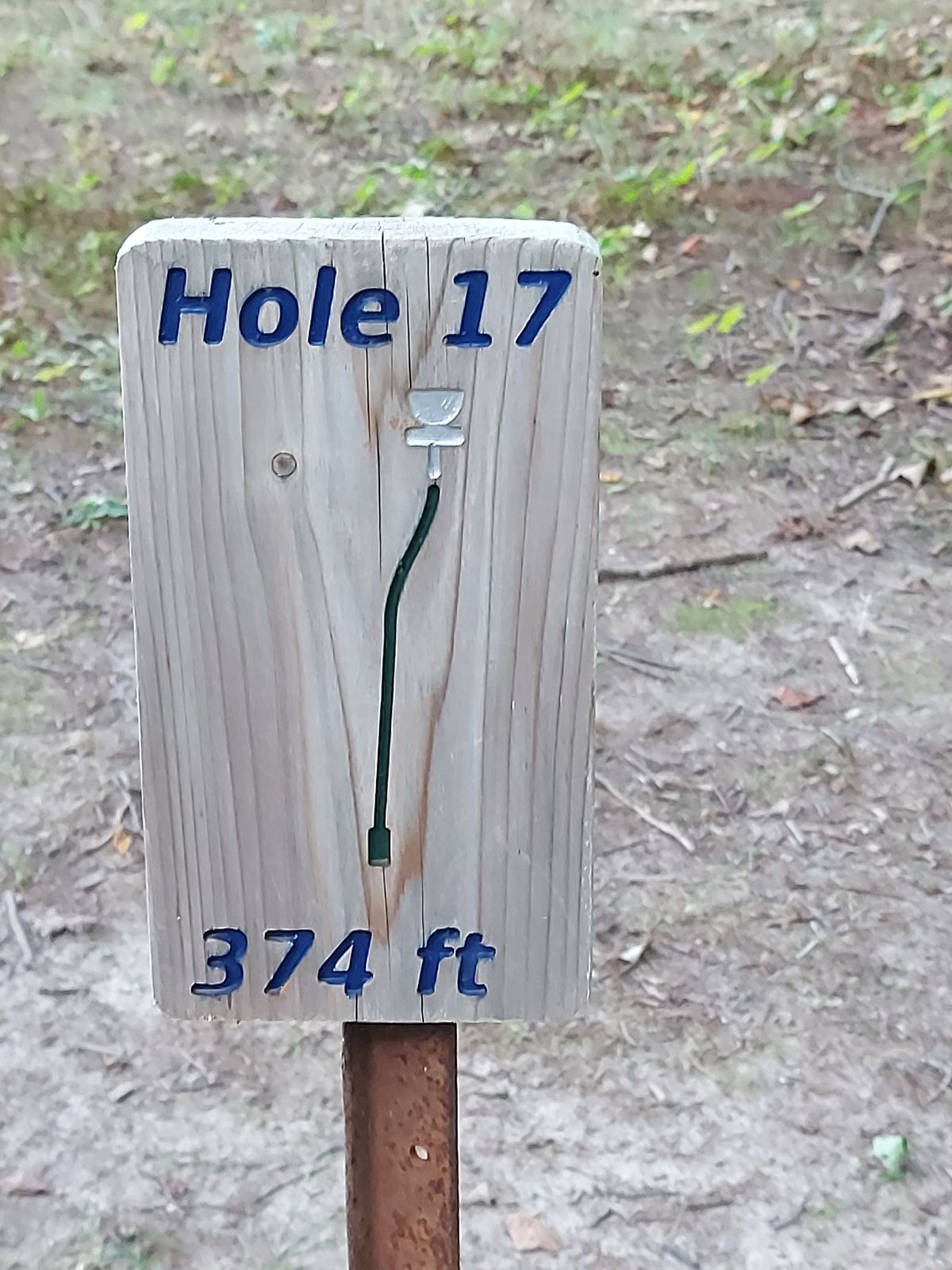 Hole sign #17.🍃🍃🍃🍃