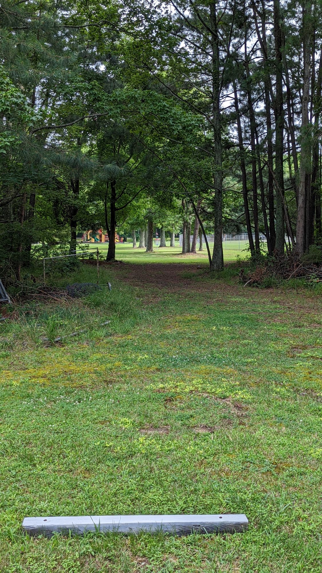 Hole 9 white tee