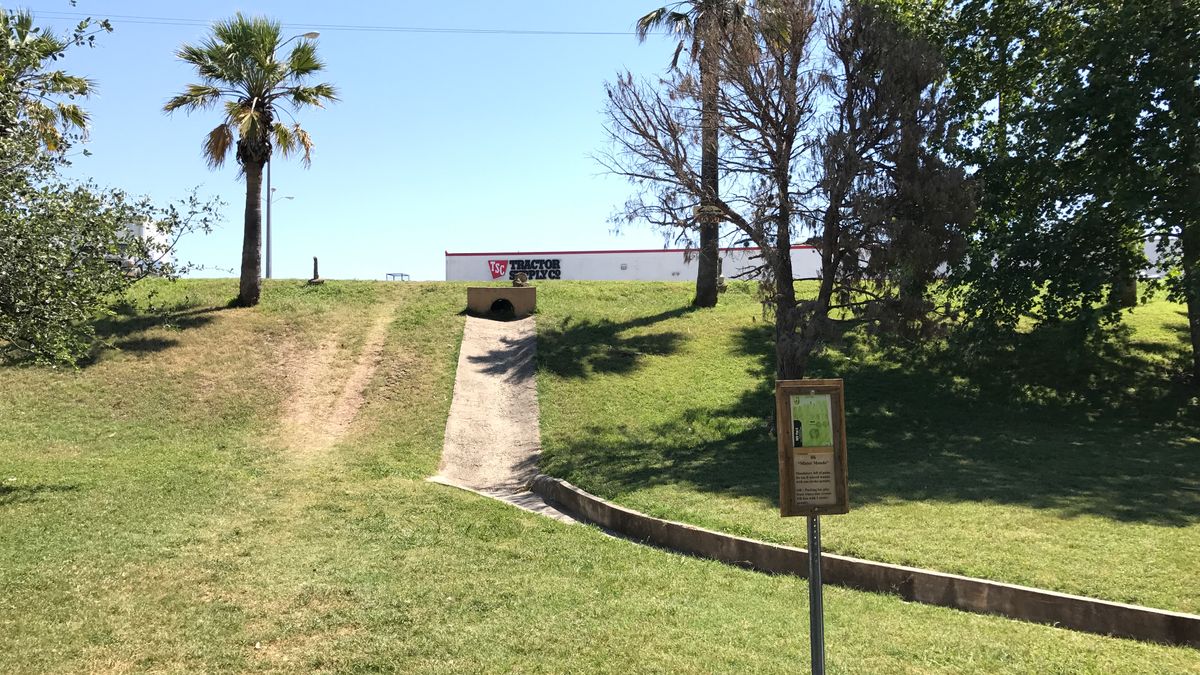 Hole 6