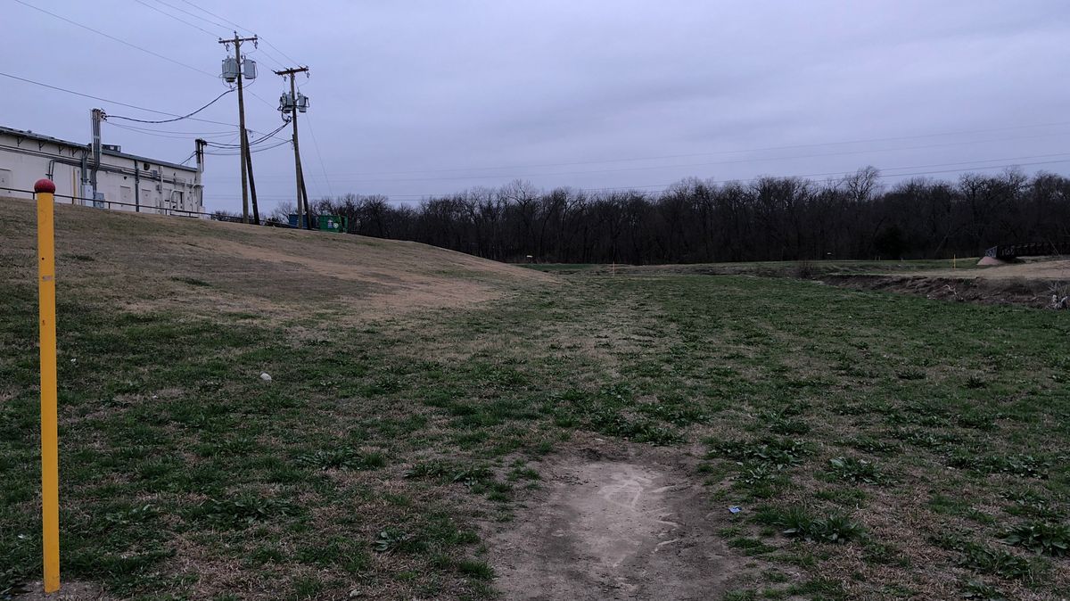 Hole 8