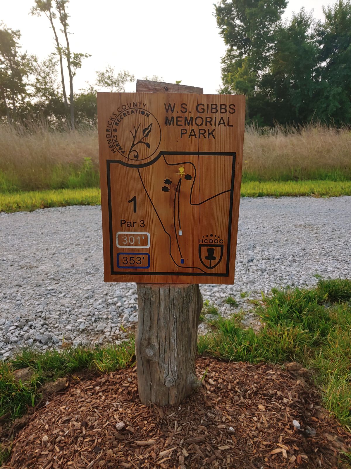 Hole 1 sign