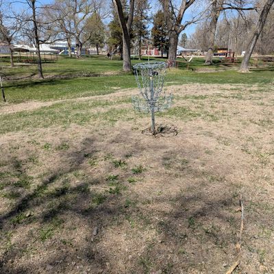 Hole 3 basket