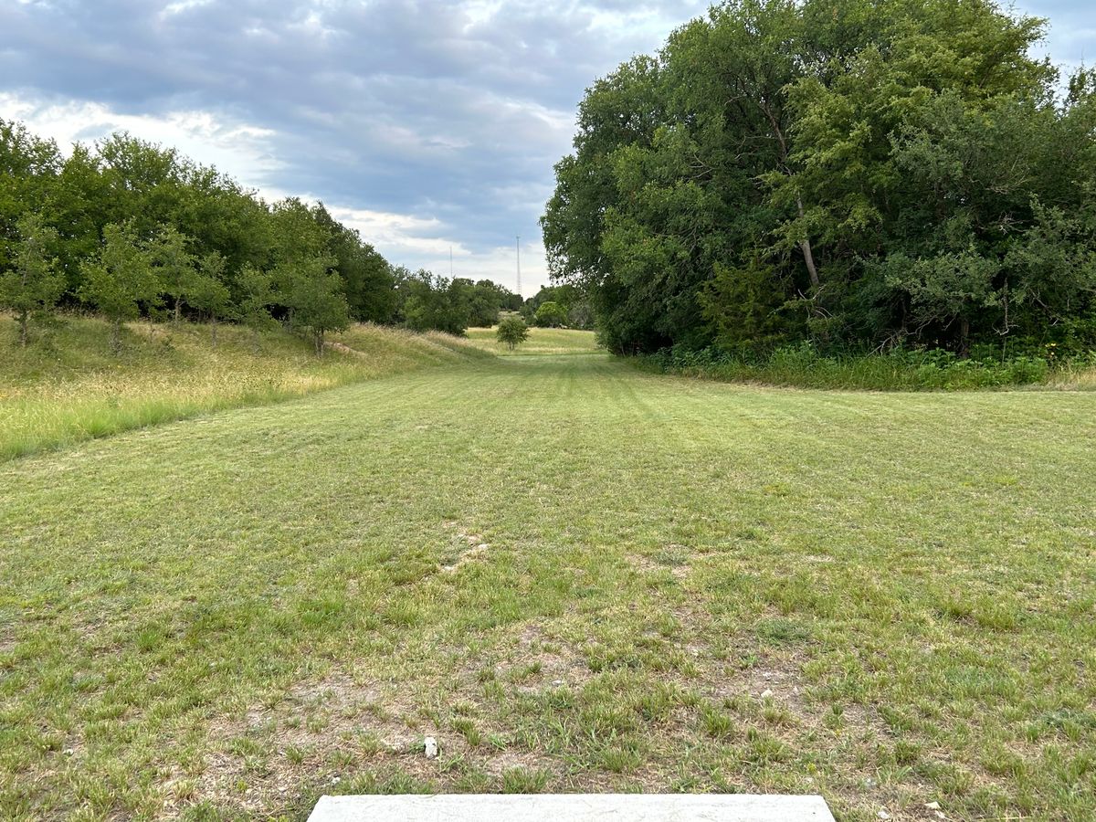 Hole 2Tee Box