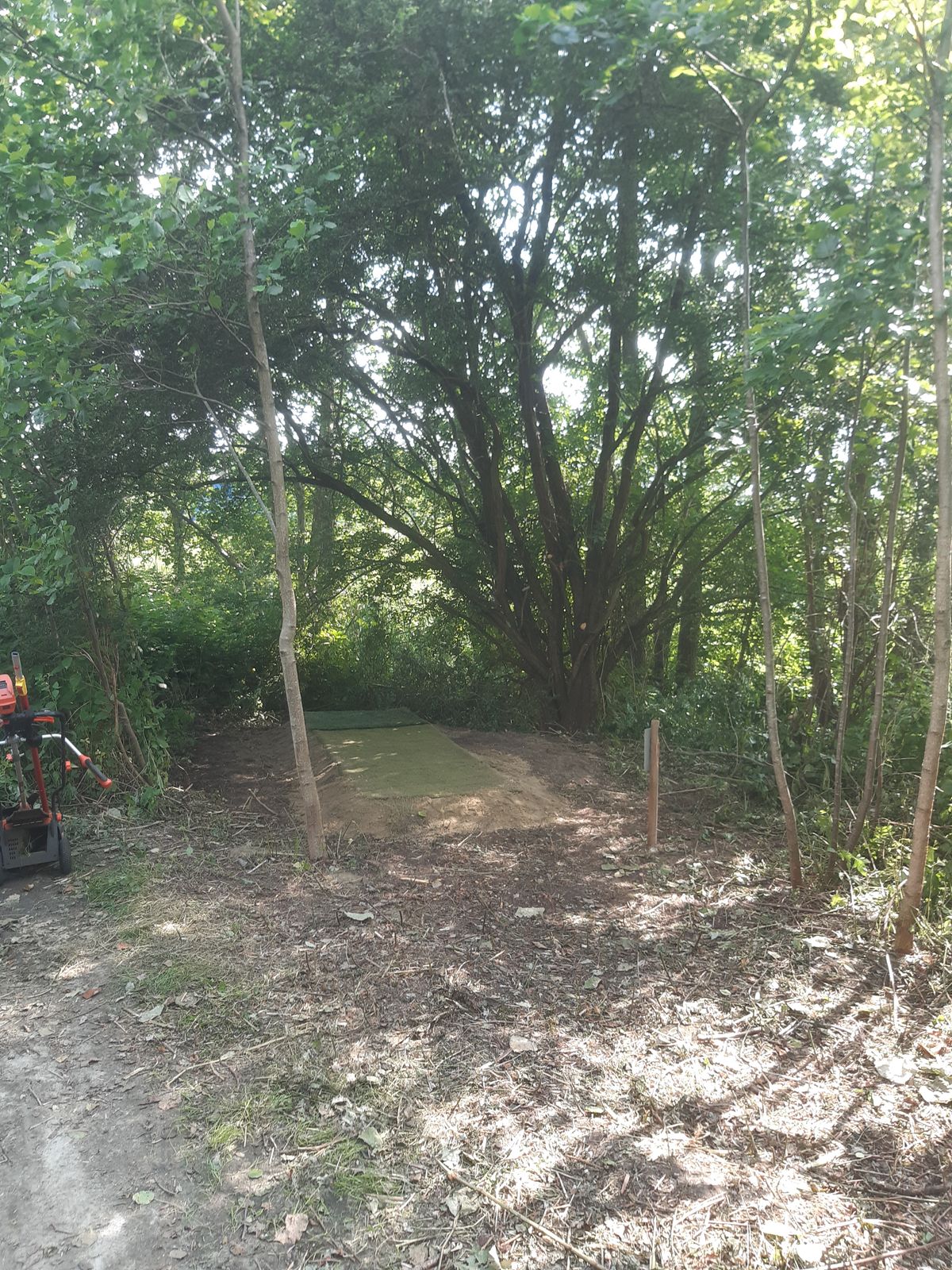 Teepad hole 10
