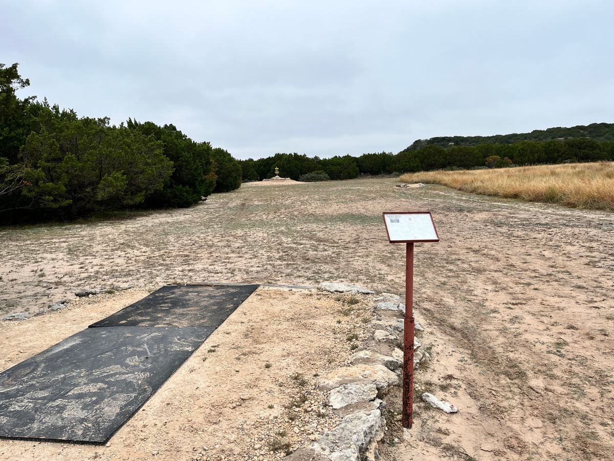 Island hole. -7