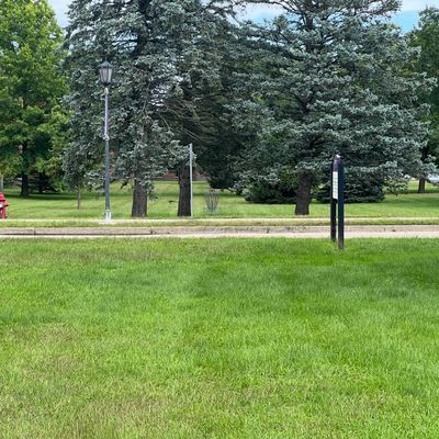 Hole 7 basket