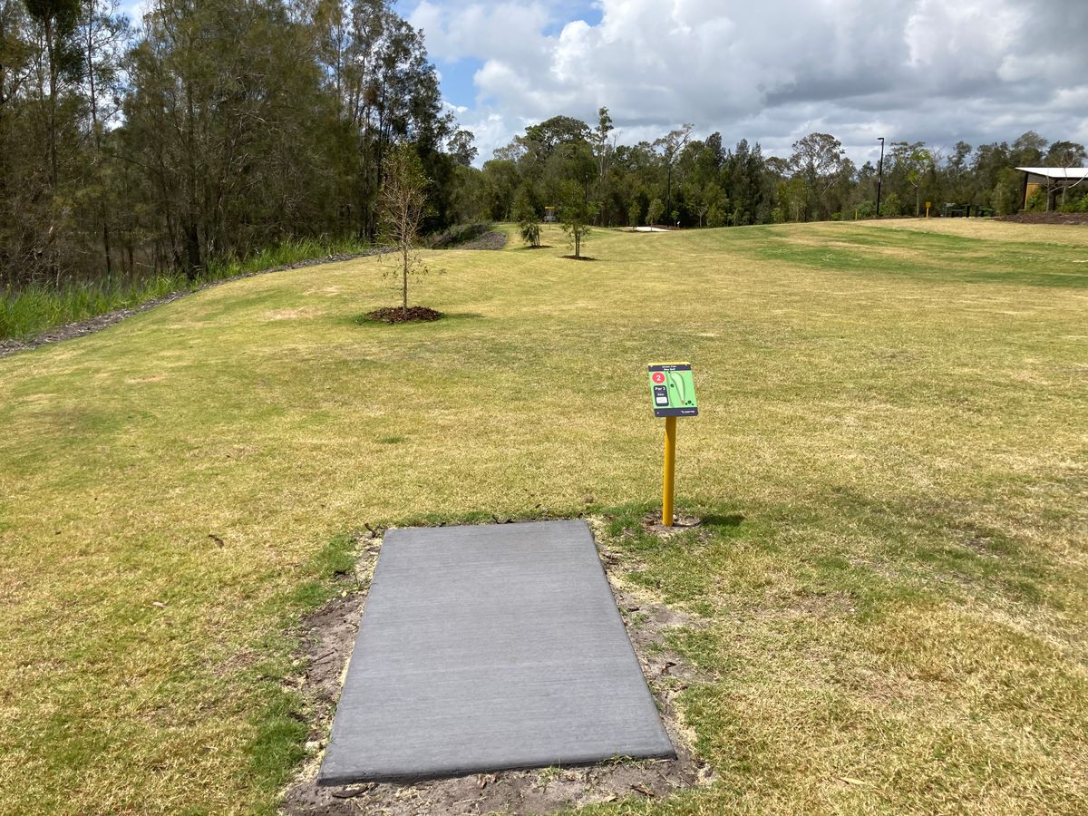 Hole 2 tee