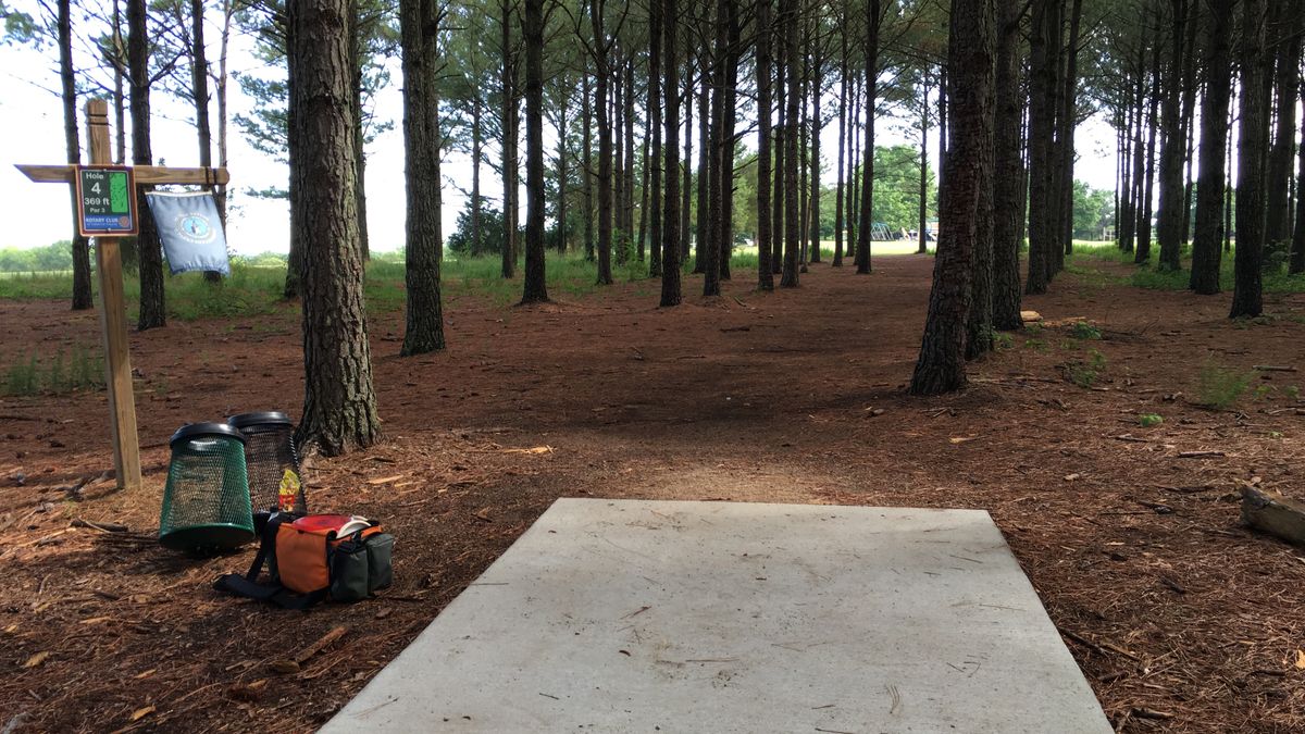Hole 4