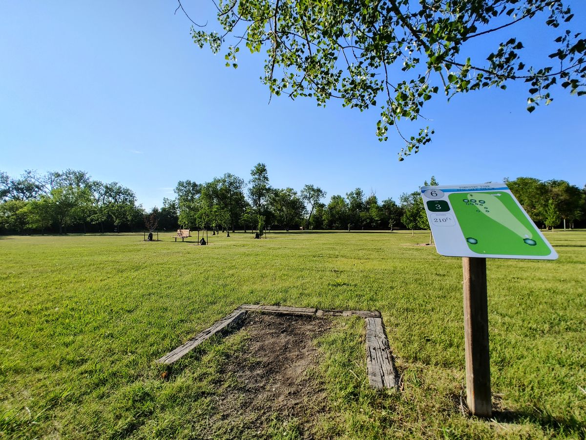 Hole 6 Tee