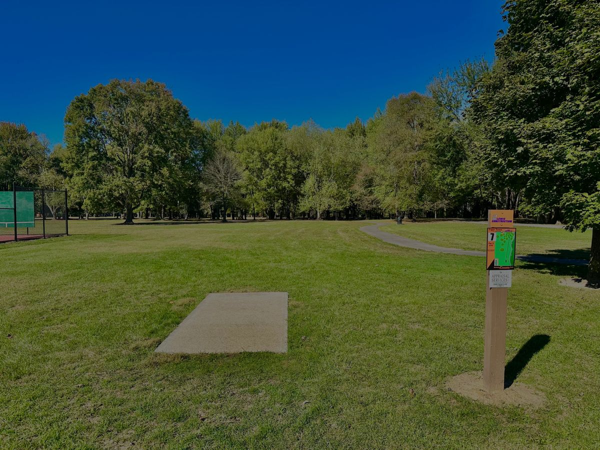 Tee Pad Hole 7