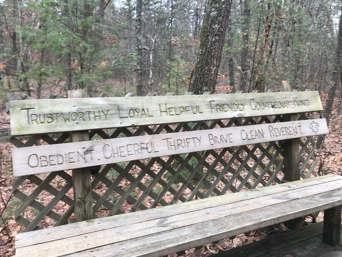 Nice bench at the teepad (I think this is hole 15)