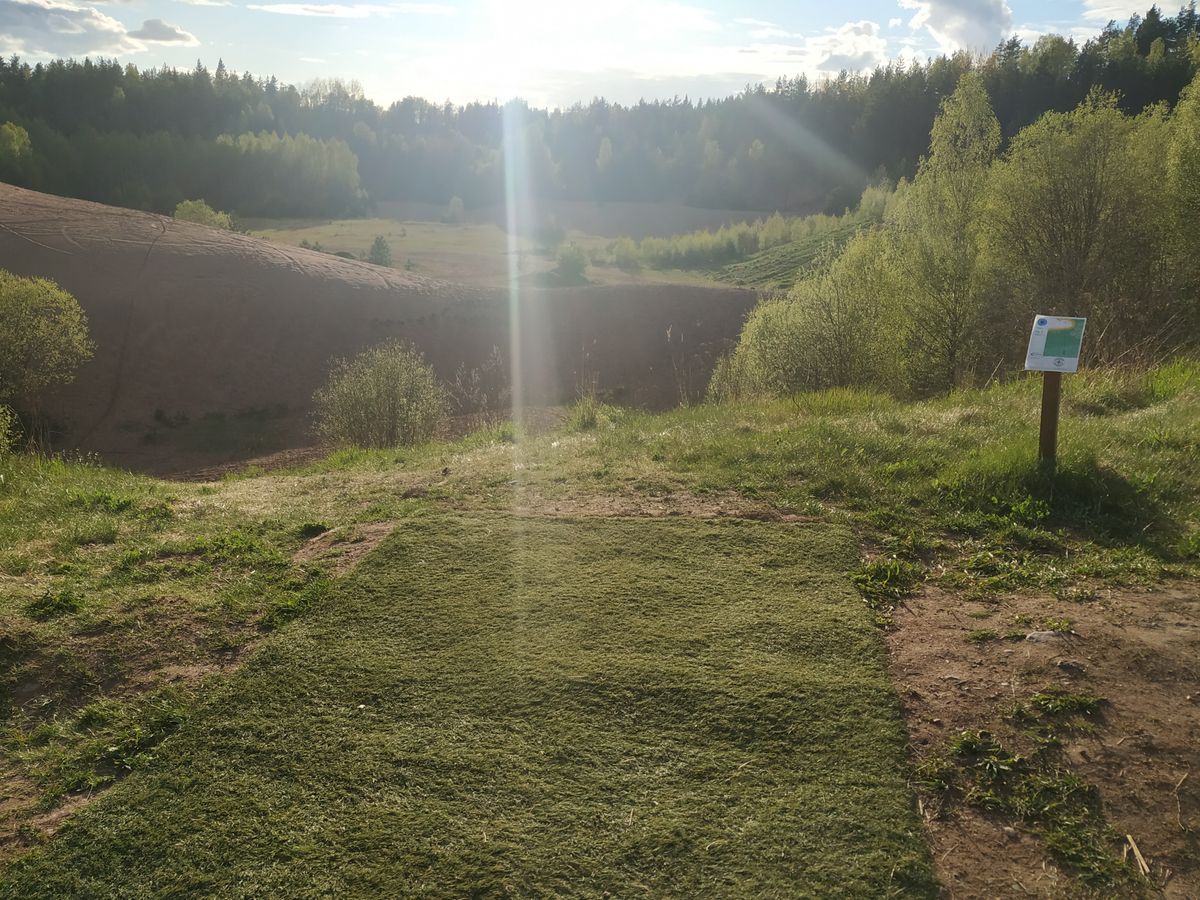 Hål 9