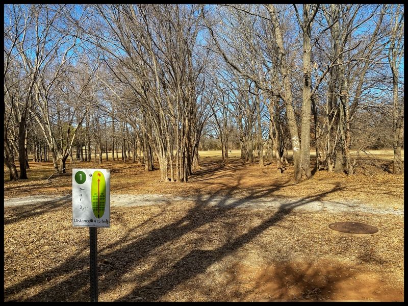 Tee#1 throwing north