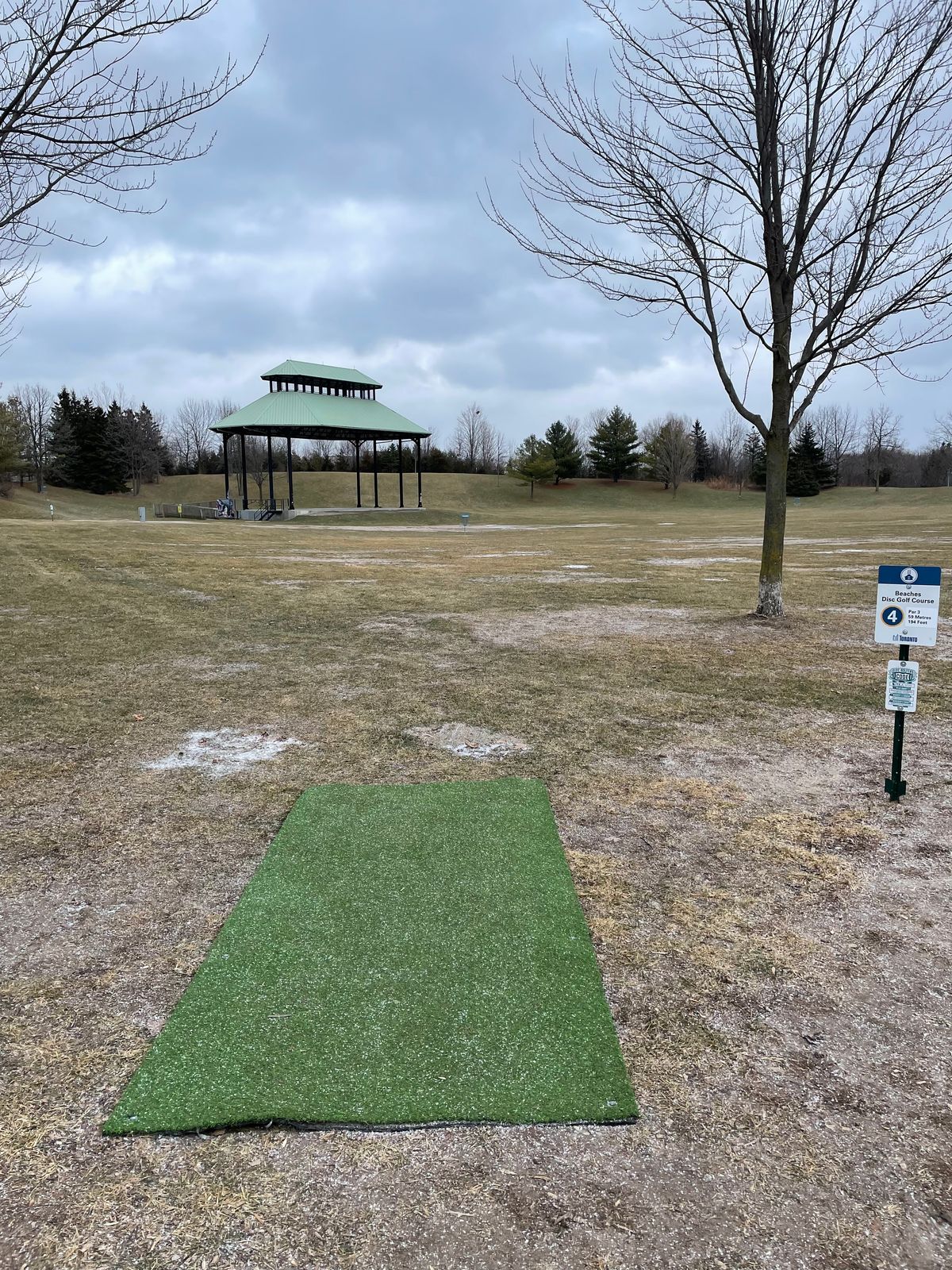 Hole 4 tee looking towards the basket and bandstand.