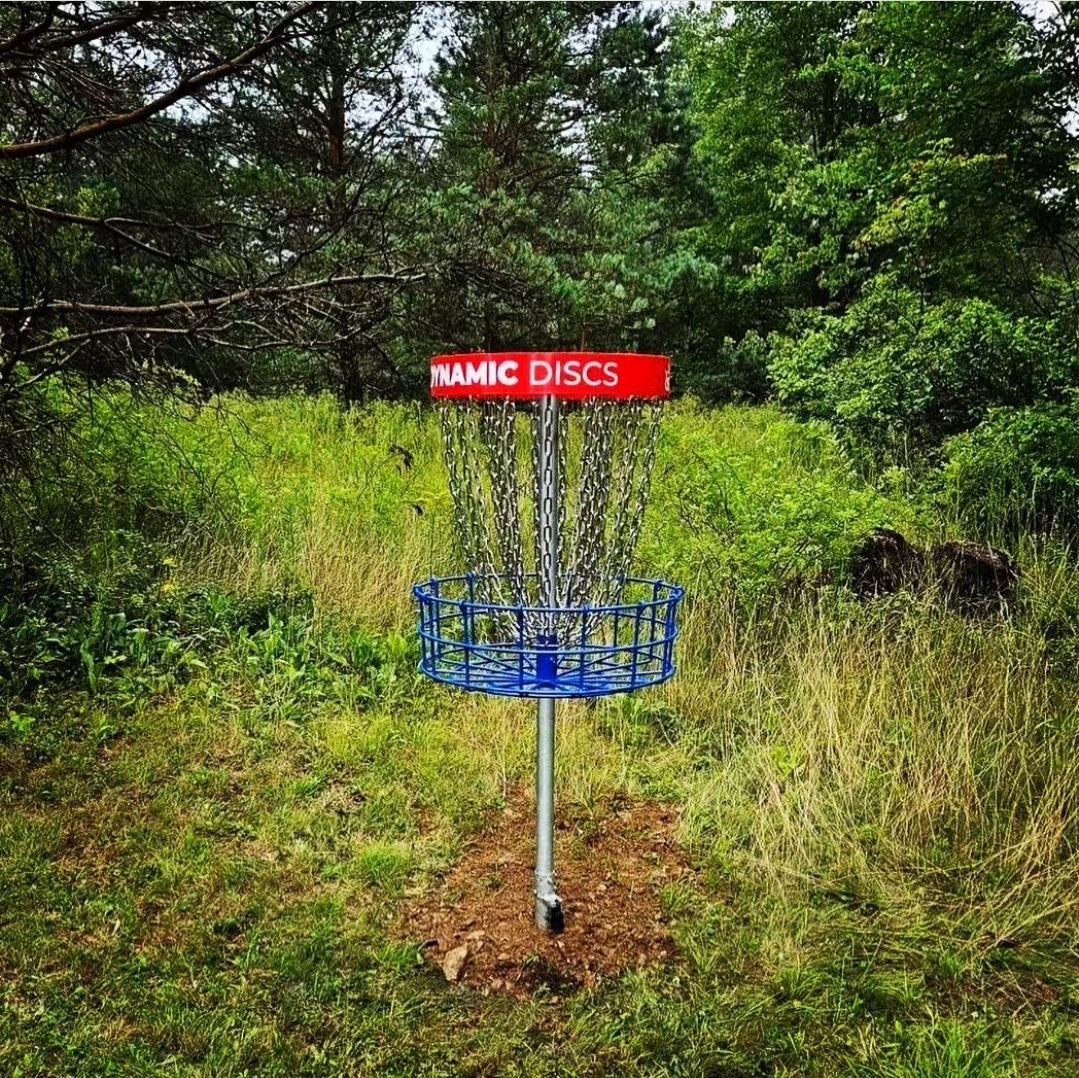 New baskets are in. Course is coming along great.