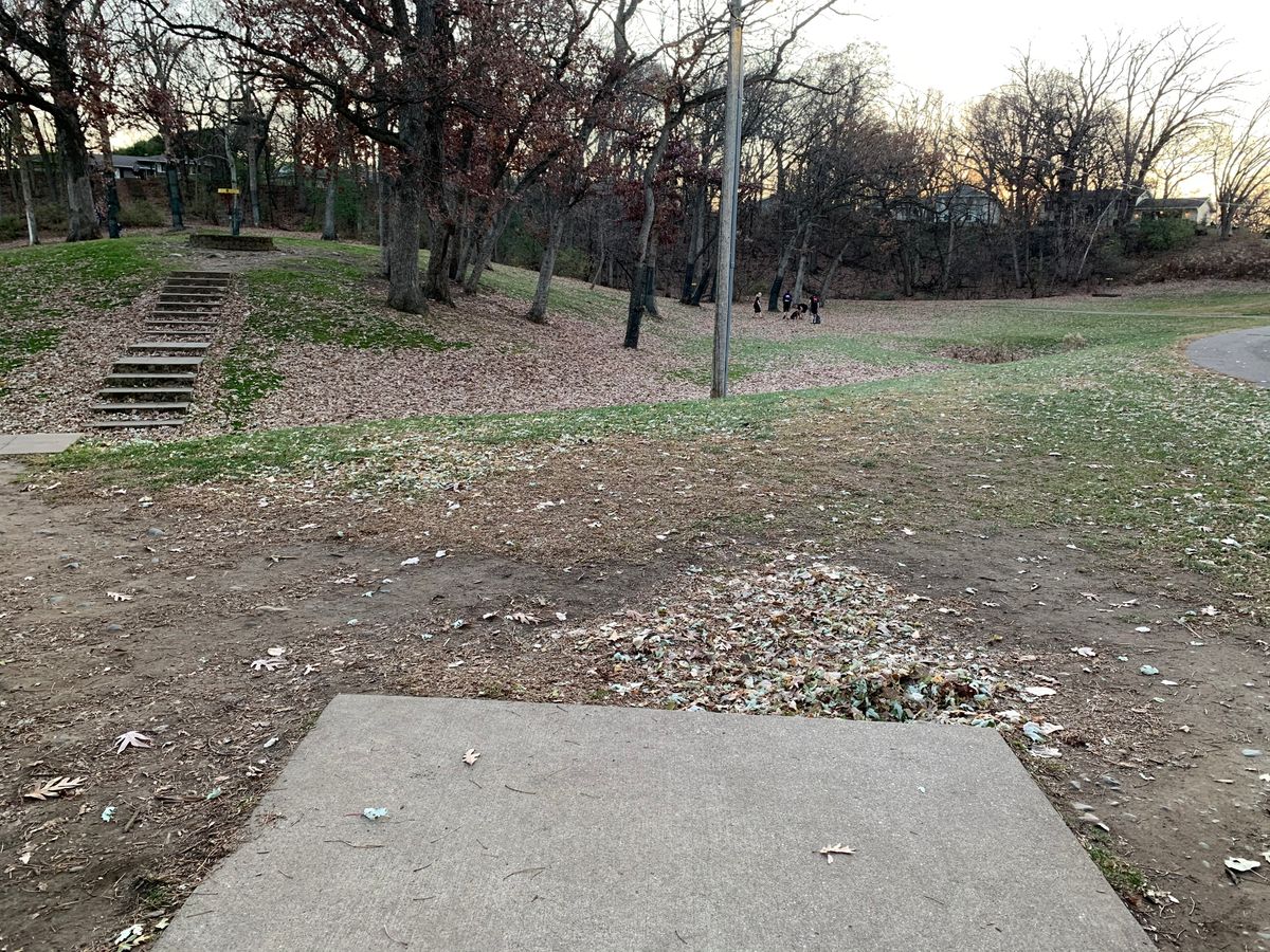 Hole 6 tee.