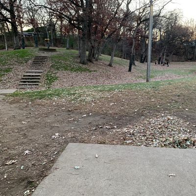 Hole 6 tee.