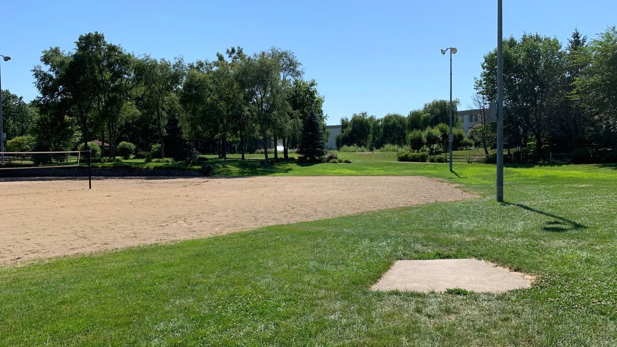 Hole 9