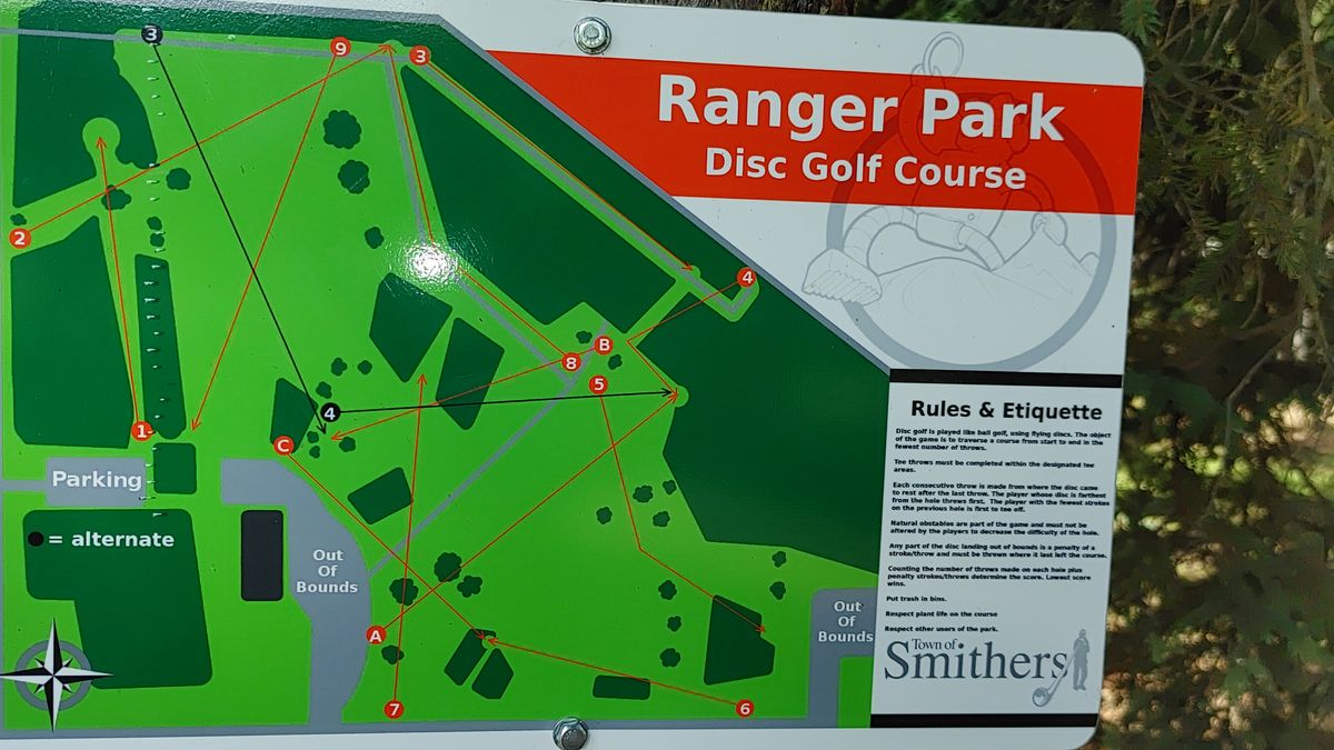 All new metal signs clearly lay out the course