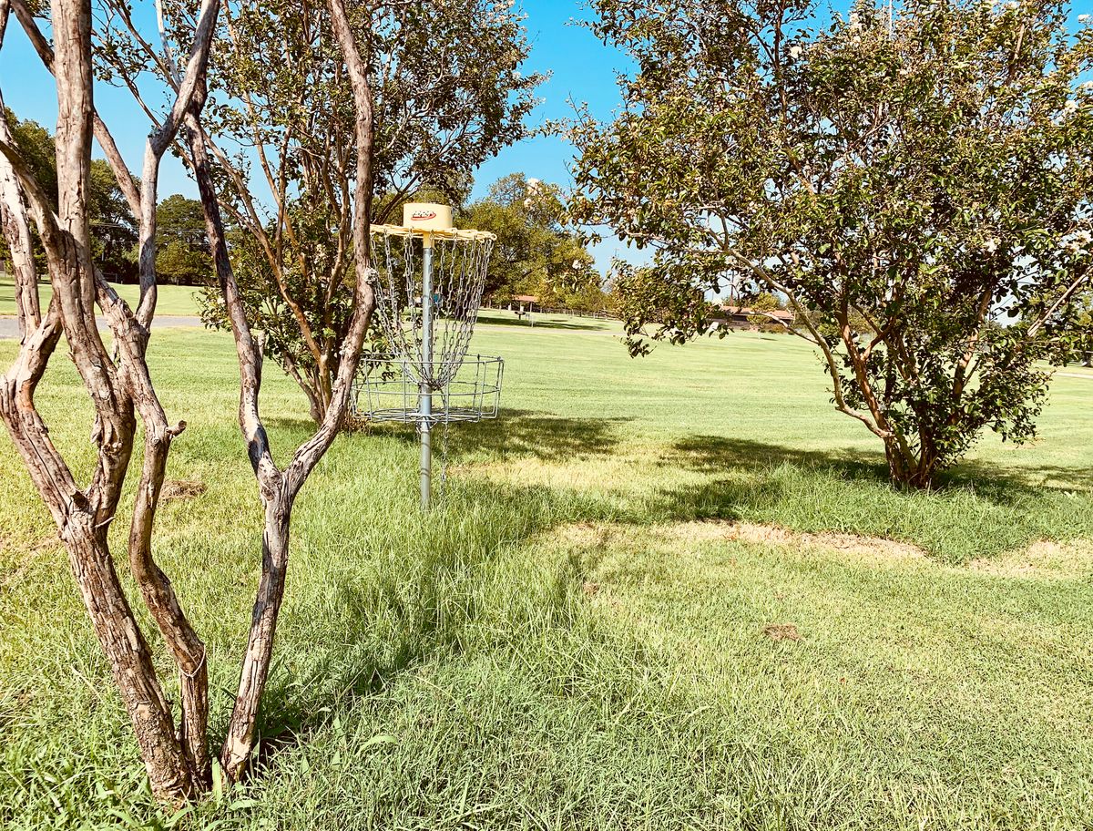 Hole 1 has a beautiful setup!