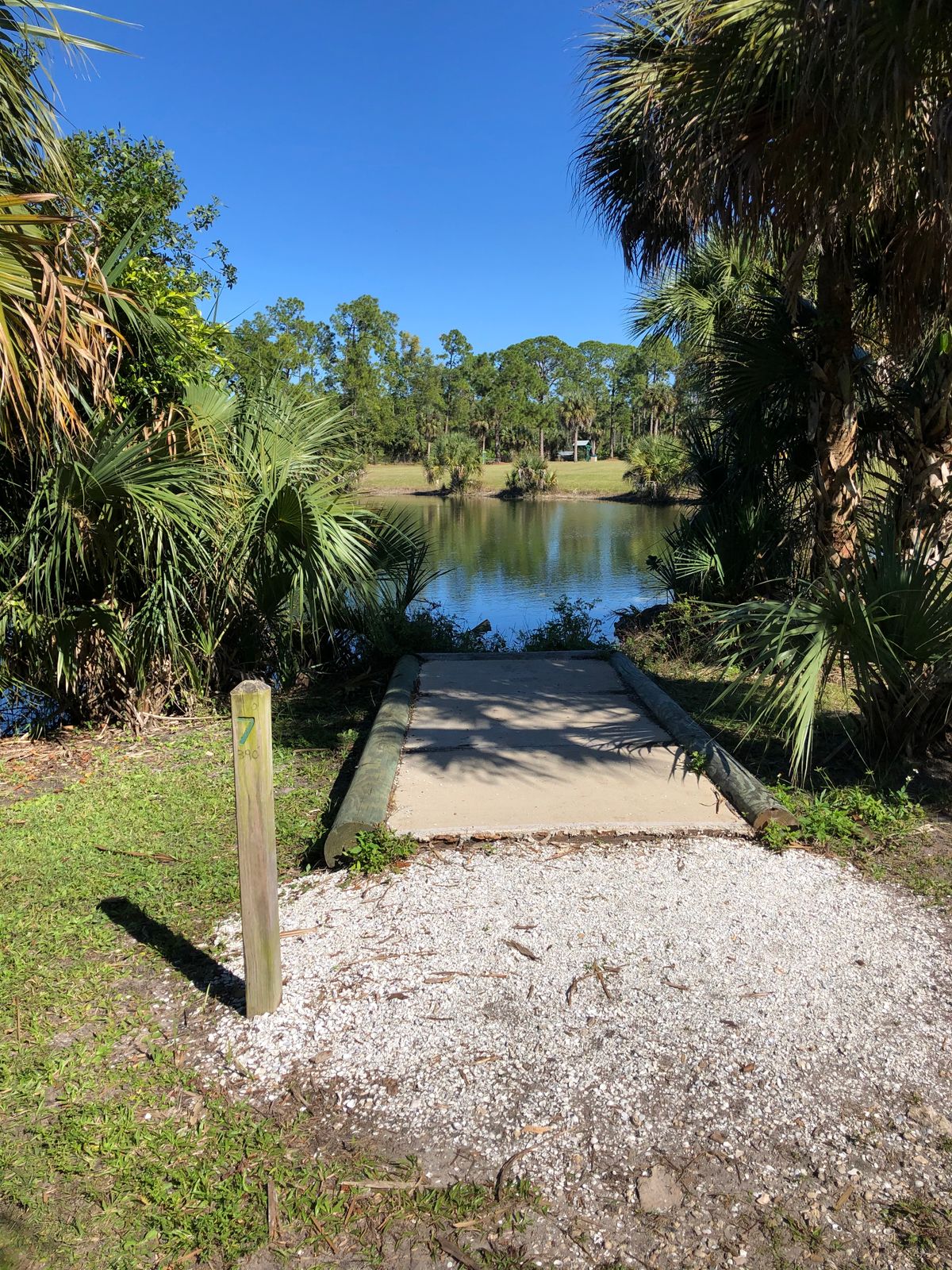 Hole 7 long tee