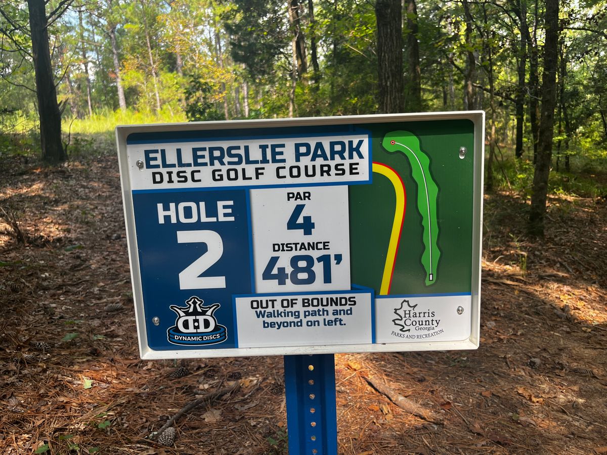 Hole 2 sign