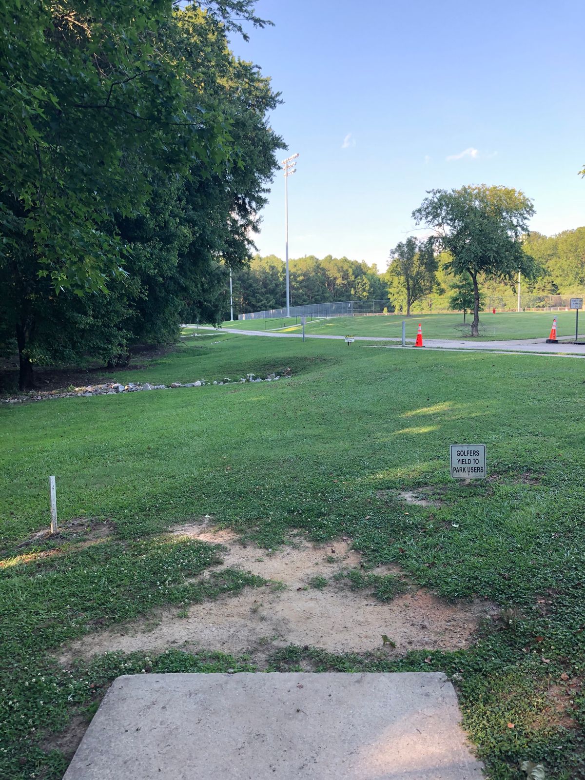 Hole 4 tee.