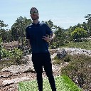 User avatar image