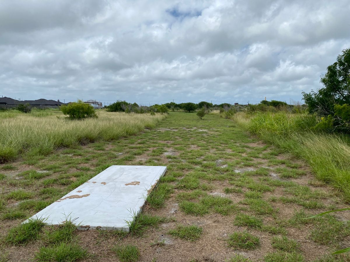 Tee pad for hole 18 (old hole 9).