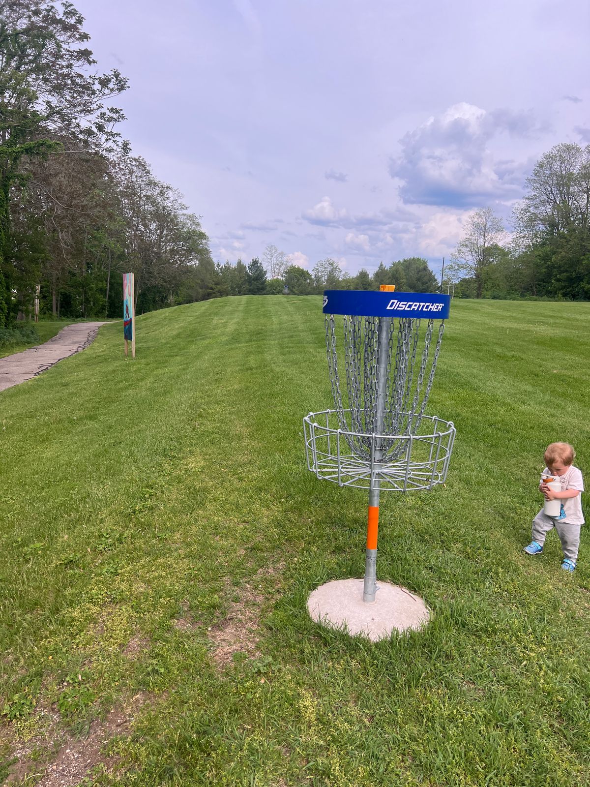 Hole 6 Basket - sits on some uneven ground so bad rollaways could happen (watch your step)