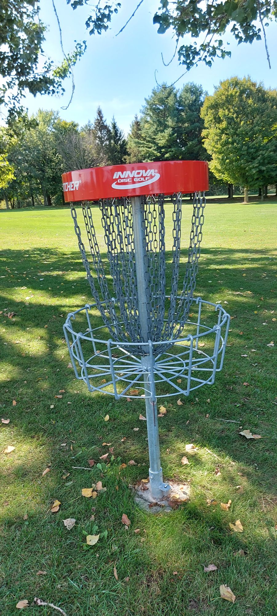 Putting on hole 14.🇨🇦🍁🇨🇦🍁🇨🇦🍁🇨🇦
