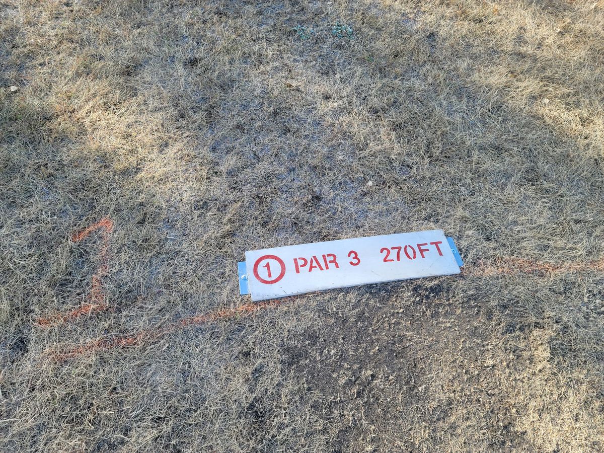 Hoke 1 Tee Box.   Wish the rest of the Tee Boxes were marked like this.