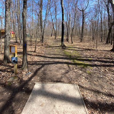 Hole 1 tee