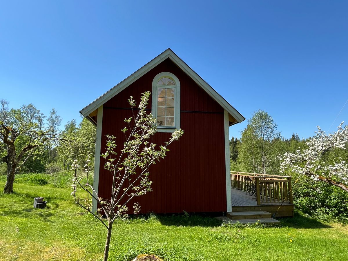 Spend the night in our new guesthouse!