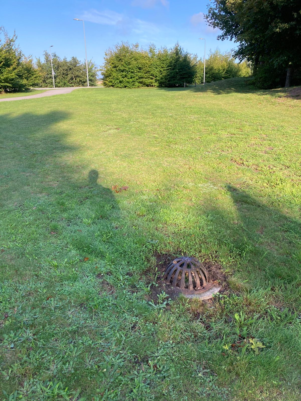 Tee 2