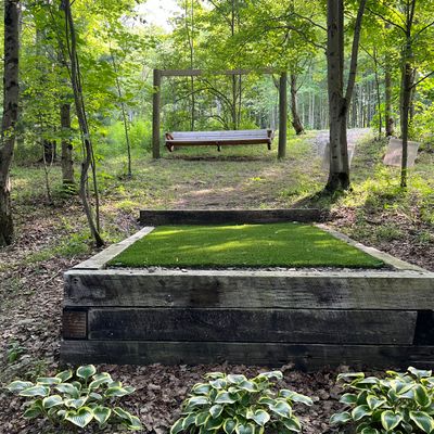 7 tee and bench